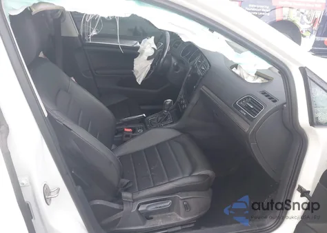 2018 Volkswagen Golf Alltrack Tsi S/Tsi Se/Tsi Sel z USA, uszkodzony, nr VIN 3VWH17AU5JM751505